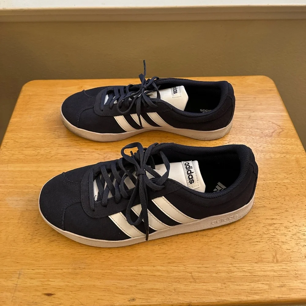 Adidas Women’s Navy and White Sneakers. - Picture 1 of 4